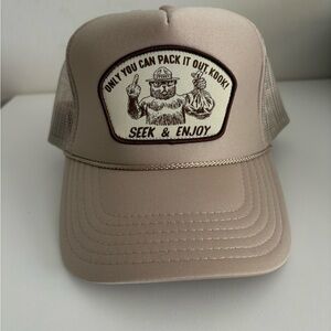 OTTO - Smokey Bear Only You Can Pack It Out Kook Trucker Hat